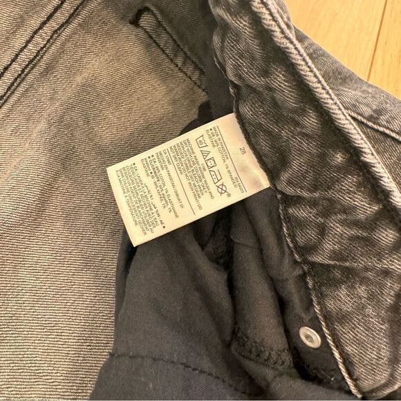 Old Navy Women's High-Waisted Og Straight  Jeans PLUS SIZE - Picture 8 of 11